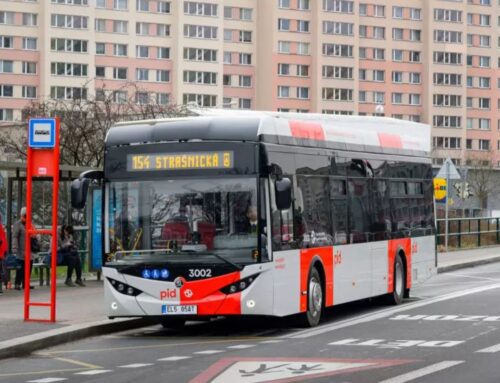 Městské autobusy mají od roku 2030 jezdit na elektřinu či vodík. Evropský návrh musí schválit členské státy
