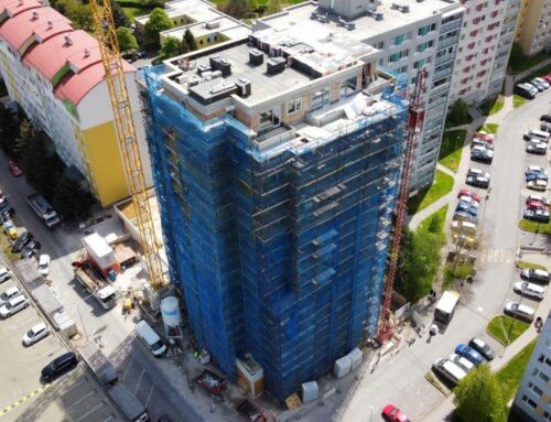 Stavba energeticky úsporného rezidenčního projektu Rezidence Malkovského jde do finále