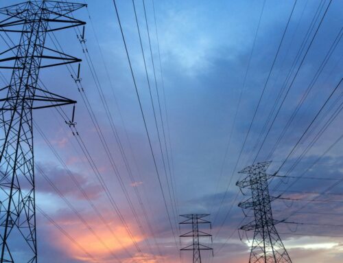 Nedostatek elektřiny děsí Čechy. K panice zatím důvod není, ale stát by měl začít stavět nové zdroje