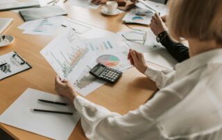 ESG pravidla a udržitelnost je potřeba včlenit do celkové obchodní strategie firmy. Ilustrační foto: Vlada Karpovich, Pexels