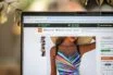 Čínské internetové tržiště Temu patří mezi největší světové prodejce ultra rychlé módy. Foto: Kateřina Hefler, Ekonews