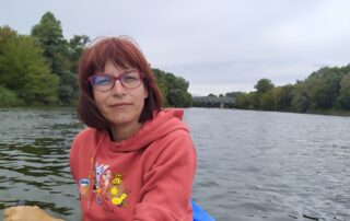 Martina Paulíková věří, že když se z vodních toků odstraní zbytečné překážky, vrátí se do nich život a pomůže to i proti povodním. Foto: poskytnuto Martinou Paulíkovou