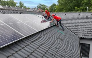 V poslední době došlo ke snížení dotace na fotovoltaiky, přesto se stále jedná o výhodnou investici. Ilustrační foto: poskytnuto společností E.ON