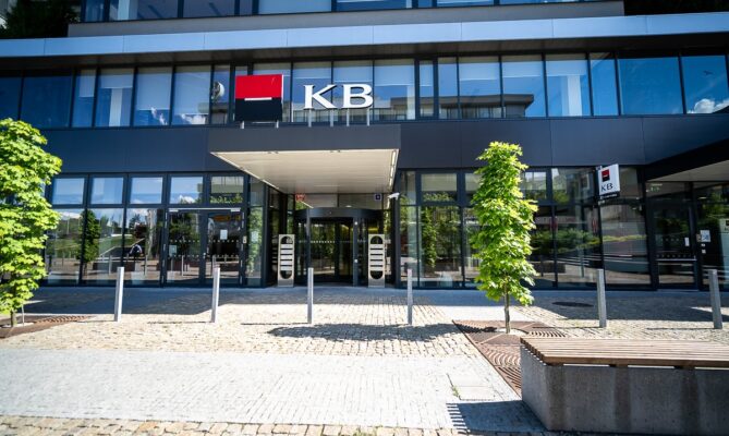 Centrála Komerční banky v Praze Stodůlkách. Foto: poskytnuto Komerční bankou