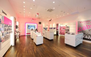 Značková prodejna T-Mobile v pražské Metropoli Zličín. Foto: poskytnuto společností T-Mobile