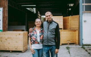 Farma Jiřího a Marcely Markových se nachází v Únanově u Znojma a specializuje se na pěstování modrého máku. Foto: poskytnuto Farmou Markových