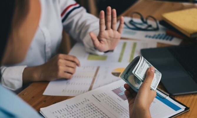 Ilustrační foto k protikorupčním opatřením ve firmách