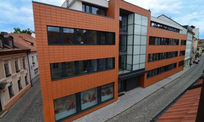 Centrála české pobočky skupiny Wienerberger v Českých Budějovicích. Foto: poskytnuto společností Wienerberger