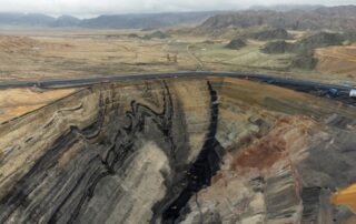 Uhelný důl v čínské provincii Čching-chaj. Foto: Darmau, Unsplash