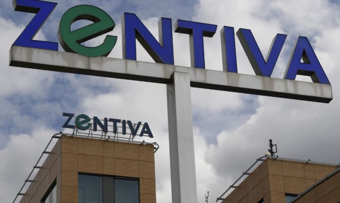 Cíle farmaceutické společnosti Zentiva v oblasti udržitelnosti byly oficiálně potvrzeny iniciativou Science Based Targets (SBTi). Foto: ČTK / Deml Ondřej