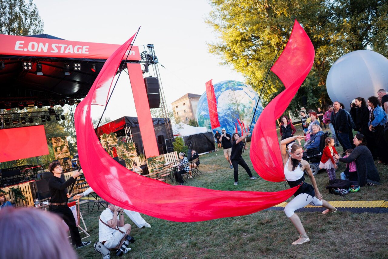 E.ON Ekofestival se již podruhé konal v brněnské Nové Zbrojovce. Foto: E.ON