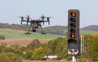 Plán na snižování uhlíkové stopy má potvrzený od SBTi česká společnost AŽD, která je dodavatelem technologických systémů v oblasti dopravy. Foto: poskynuto společností AŽD