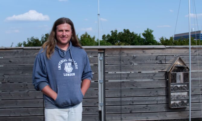 Jiří Černý vede na Fakultě tropického zemědělství České zemědělské univerzity tým zaměřený na výzkum ekologie, evoluce a epidemiologii. Foto: Tereza Koudelová, Ekonews