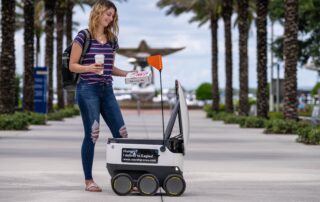 Estonský výrobce Starship Technologies provozuje v Tallinu, Londýně, Washingtonu a na amerických univerzitách již přes dva tisíce robotů. Foto: poskytnuto společností Starship Technologies