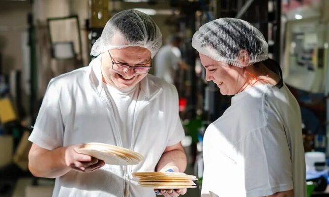 Potravinářská společnost Mondelēz International má v tuzemsku pět výrobních závodů v Opavě, Lovosicích a Mariánských Lázních. Foto: poskytnuto společností Mondelēz International