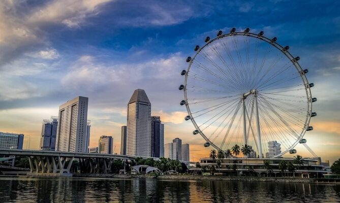 Singapur jako první zavádí plastové pasy. Foto: Pixabay