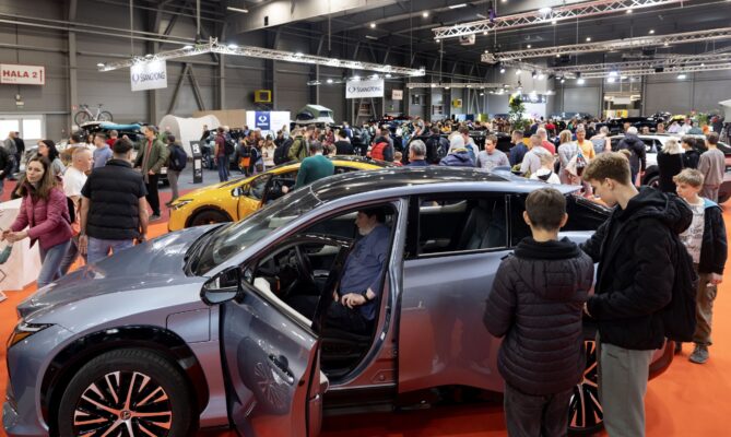 Výstava elektrických vozů e-Salon. Foto: Poskytnuto společností ABF
