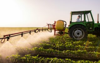Omezování pesticidů před dvěma lety shodil ze stolu Evropský parlament. Foto: Getty Images