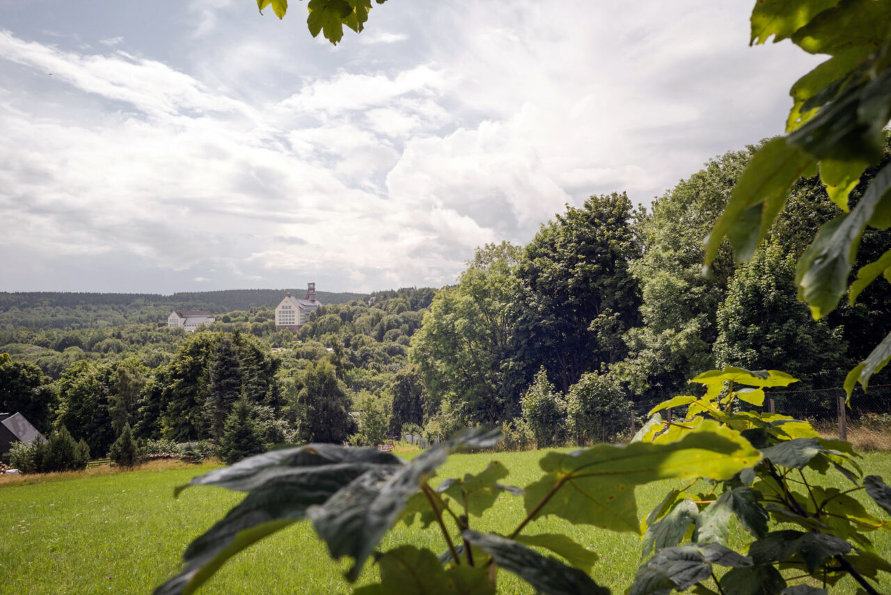 Pohled na starou šachtu Arno Lippmann zapsanou na seznamu světového dědictví UNESCO. Foto: Kateřina Hefler, Ekonews