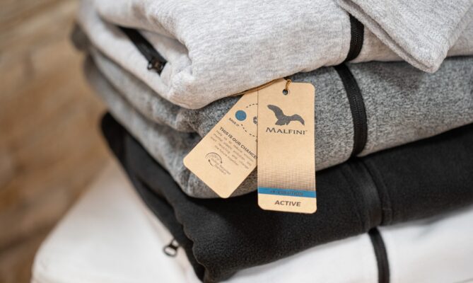 Výrobce a distributor reklamního a pracovního textilu Malfini z Ústí nad Labem má většinu dodavatelů v Asii. Foto: poskytnuto společností Malfini