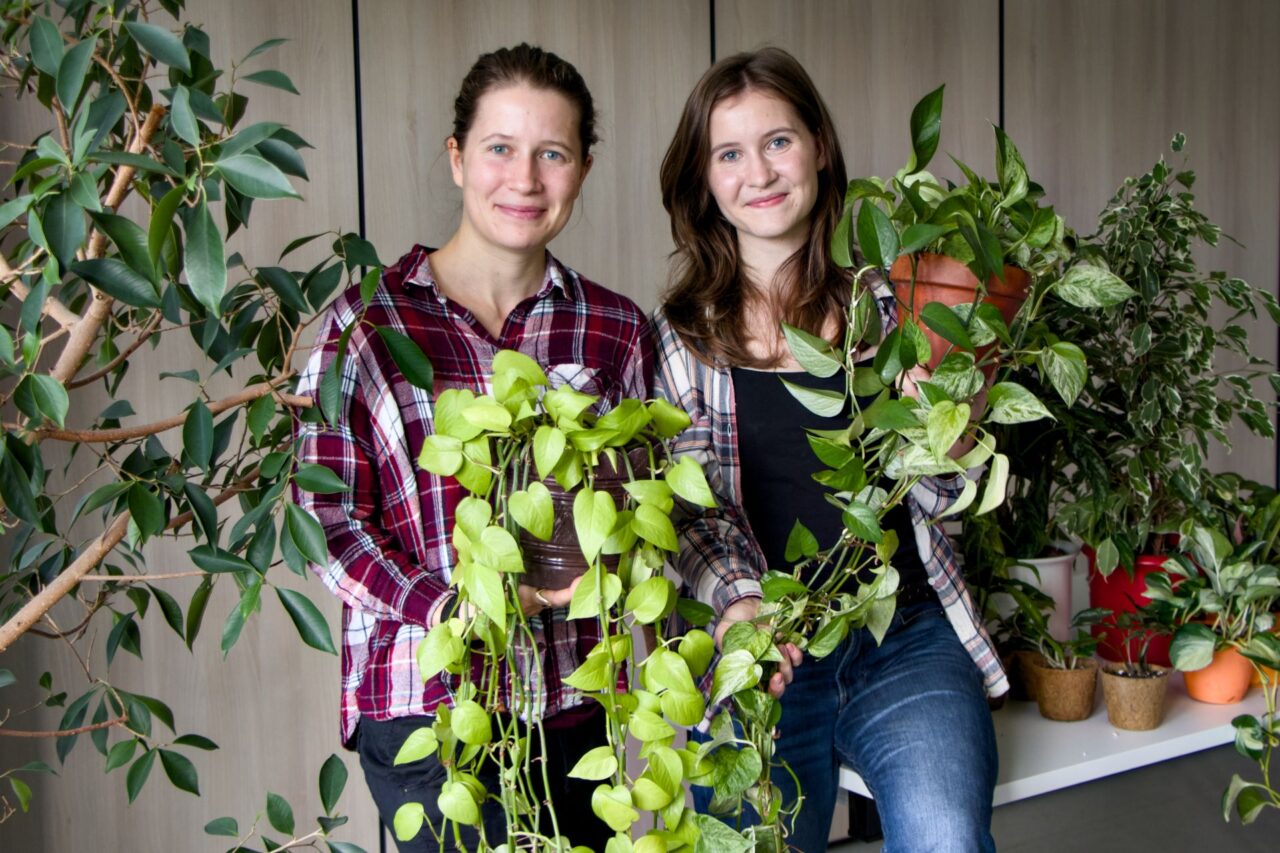 Sestry Jolana a Elena Šádkovy, majitelky e-shopu Farmářky z paneláku. Foto: Karolína Chlumecká, Ekonews