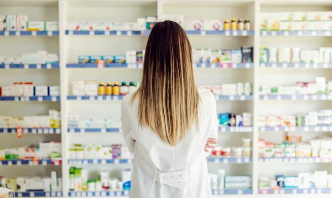 V Česku se každoročně zlikvidují léky za miliardy korun a stát za to platí desítky milionů. Foto: Getty Images