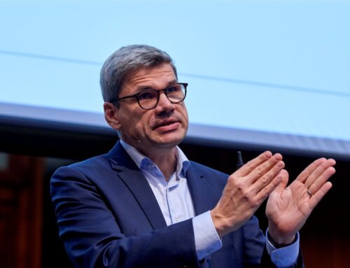 Osekání pravidel pro firemní udržitelnost neučiní Evropu konkurenceschopnější, tvrdí dánský profesor