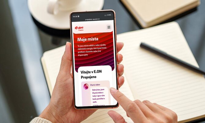 Registrace do aplikace Propojeno je velice jednoduchá a zvládne ji každý i z mobilního telefonu. Foto: poskytnuto společností E.ON