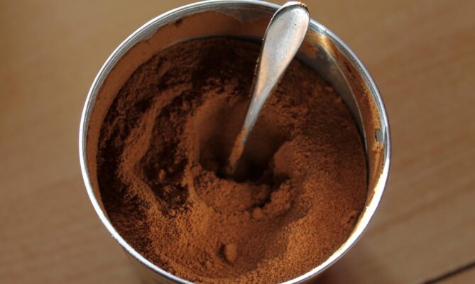 Nařízení proti odlesňování, zvané EUDR, by se mohlo nově vztahovat i na instantní kávu. Foto: Pixabay