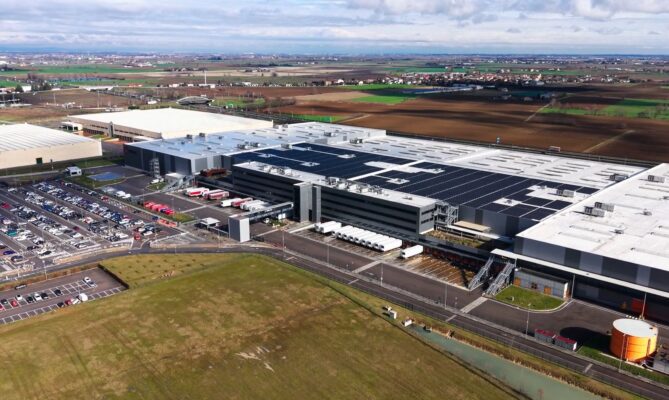 Logistické centrum německého výrobce fast fashion Zalando. Foto: poskytnuto společností Zalando