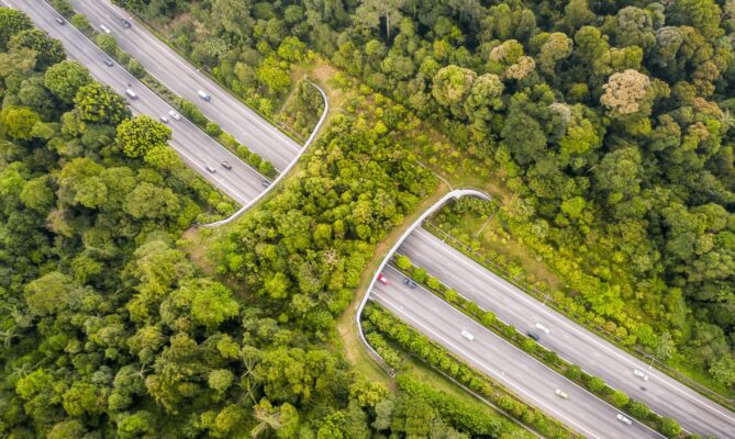 Skupina Vinci Construction CS v Česku mimo jiné budu dálnice a další infrastrukturní stavby. Ilustrační foto: Vinci Construction CS