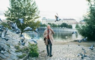 Řada městských částí Prahy od zabíjení plynem a střílení holubů upustila či upouští. Ilustrační foto: Getty Images