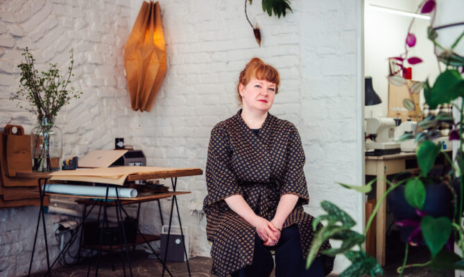 Linda Urbánková před třinácti lety chtěla začít tvořit něco hmatatelného, a tak vznikla značka Luft. Foto: Kateřina Hefler, Ekonews