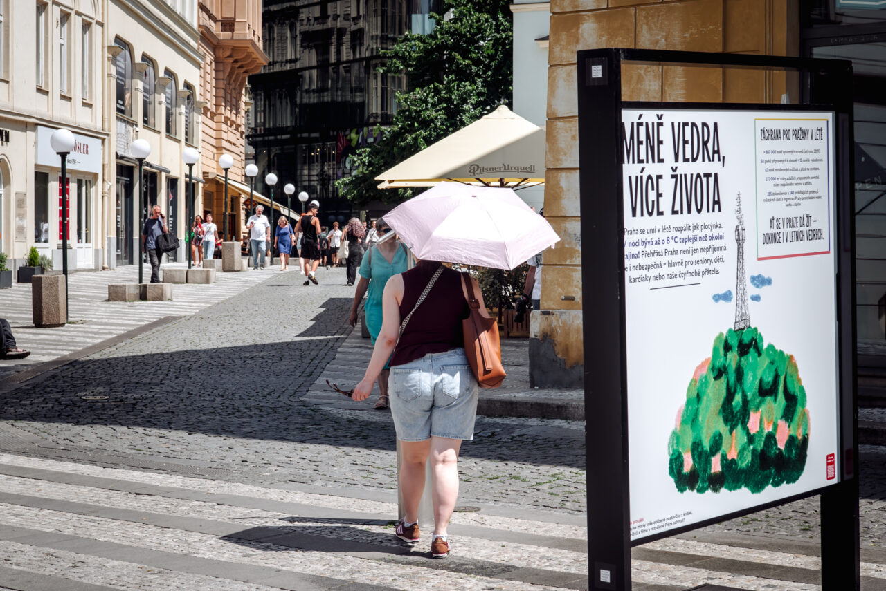 Město Praha nově nainstalovalo 62 mlžítek a pítek na veřejných prostranstvích. Foto: Kateřina Hefler, Ekonews
