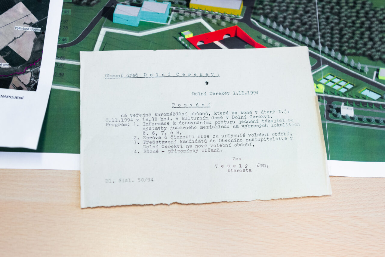 Na seznamu zvažovaných lokalit se obec objevila už v roce 1994. Foto: Kateřina Hefler, Ekonews