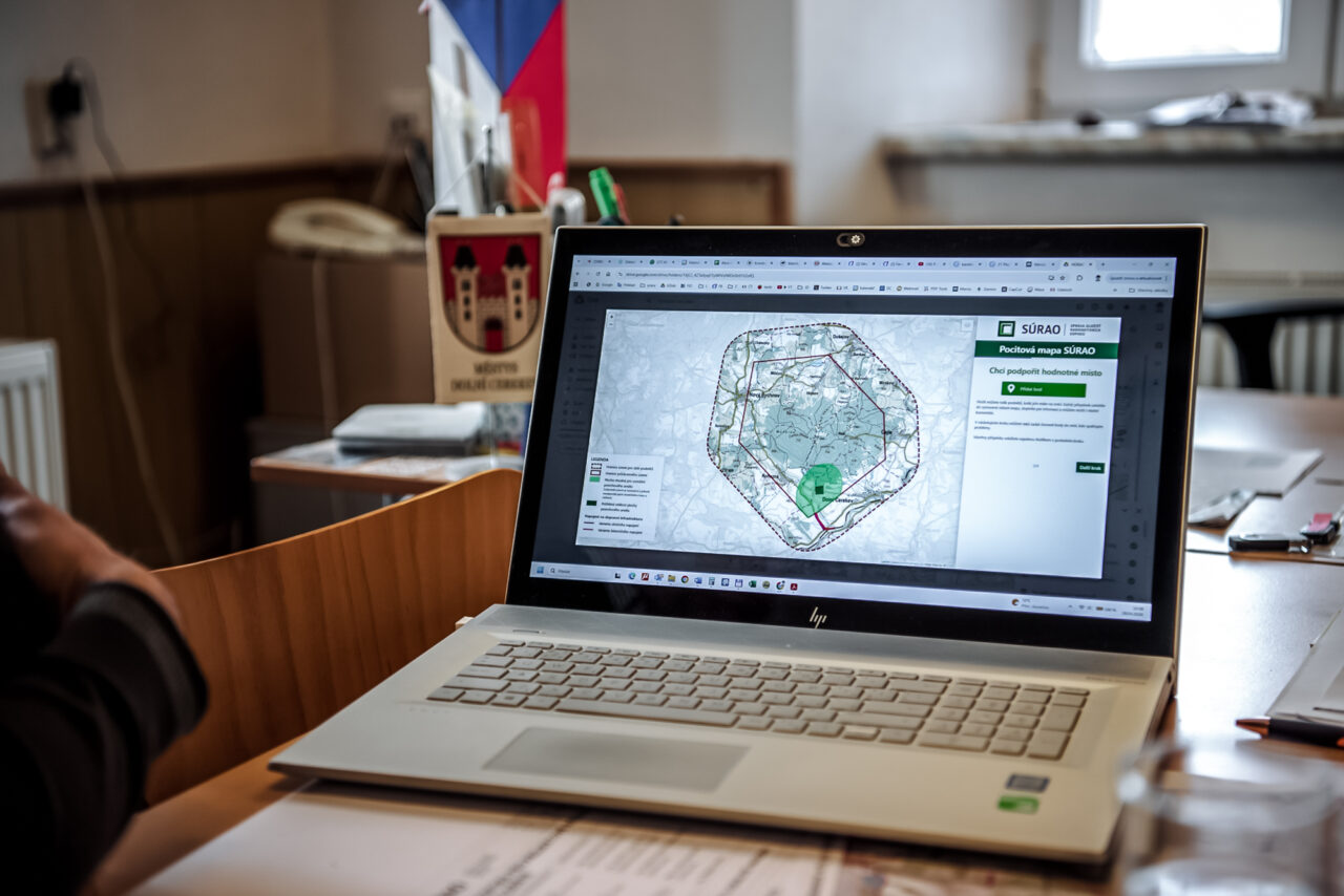 Polygon zobrazuje uvažované území lokality Hrádek v Kraji Vysočina. Foto: Kateřina Hefler, Ekonews