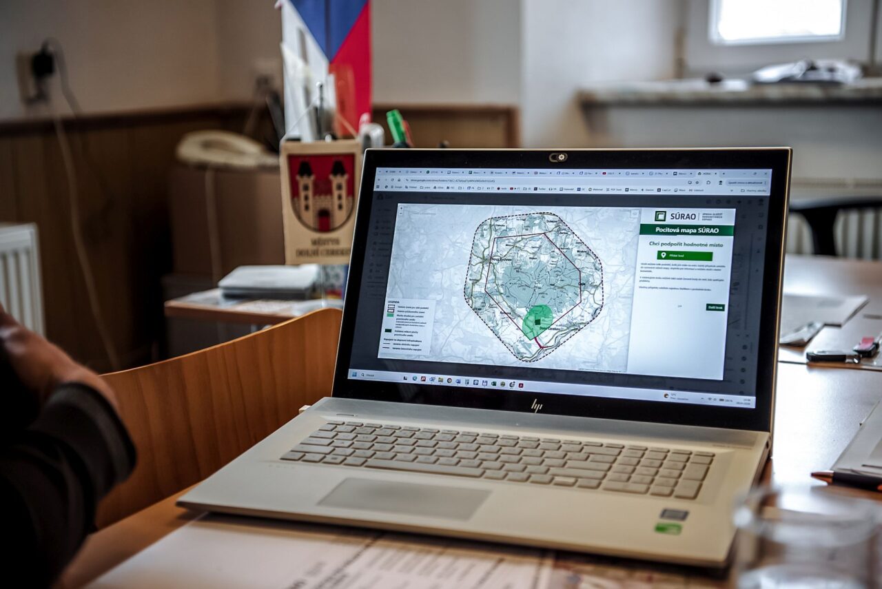 Polygon v lokalitě Hrádek na Jihlavsku má rozlohu zhruba 60 km čtverečních. Foto: Kateřina Hefler, Ekonews