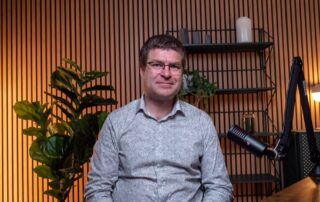 Petr Holub, expert na dekarbonizaci a bývalý vrchní ředitel sekce na ochranu klimatu na ministerstvu životního prostředí Petr Holub. Foto: Tereza Koudelová, Ekonews