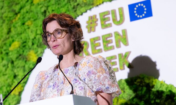Švédská eurokomisařka Jessika Roswall má v Evropské komisi na starost životní prostředí. Foto: Evropská unie, Xavier Lejeune