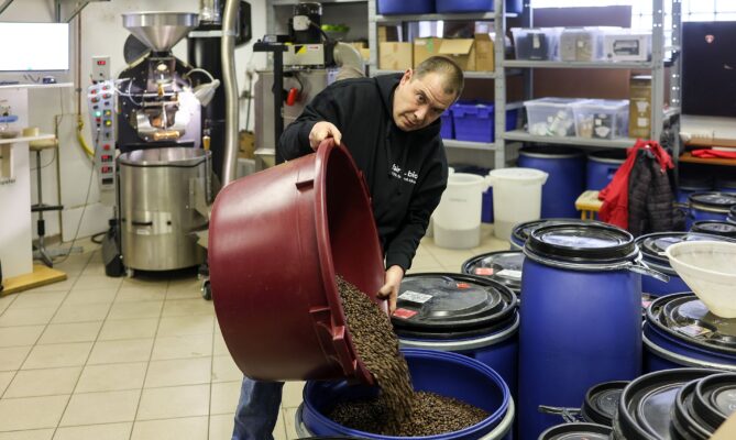 Poslední dva roky se kostelecké družstvo soustředí na posilování zázemí a postupné rozšiřování produkce, aby bylo odolnější. Foto: poskytnuto společností FairBio