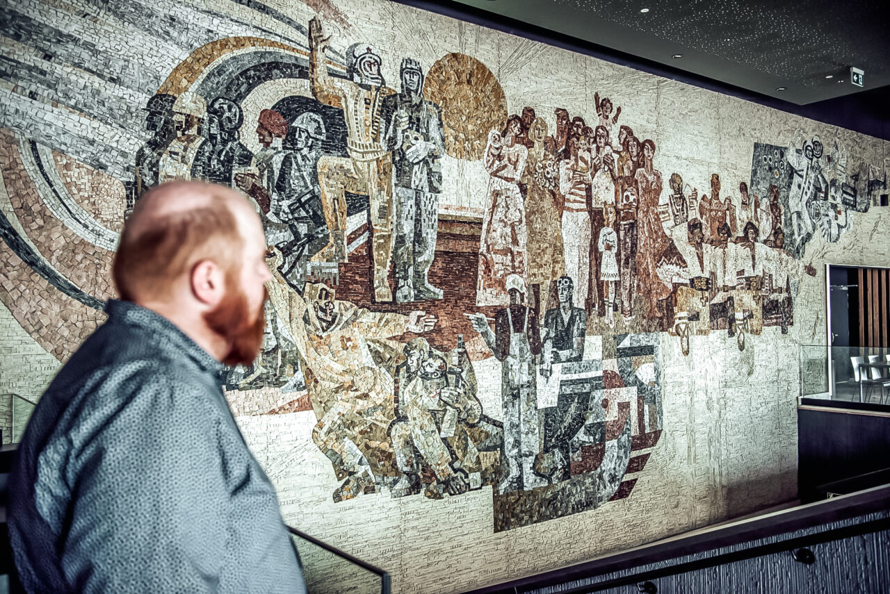 Největší vnitřní mozaika v Česku se skládá ze 440 tisíc kamínků. Foto: Kateřina Hefler, Ekonews