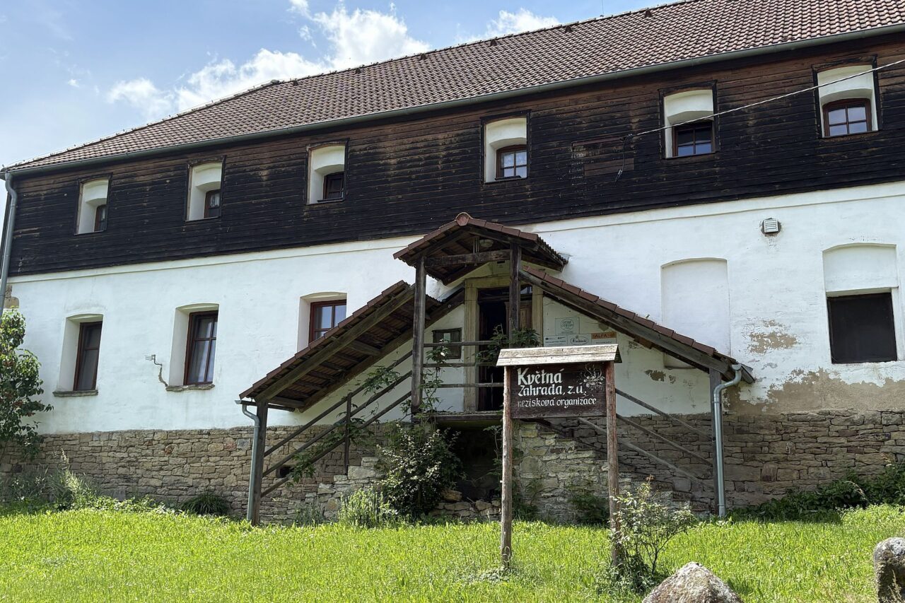 Květná zahrada funguje již 21 let, původně vznikla jako občanské sdružení. Foto: Kateřina Švehlová