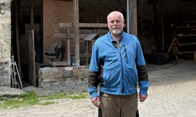 „Zapomněli jsme na to, že základem sociální integrace je práce, ne služby,“ uvádí zakladatel Květné zahrady Ferdinand Raditsch. Foto: Kateřina Švehlová
