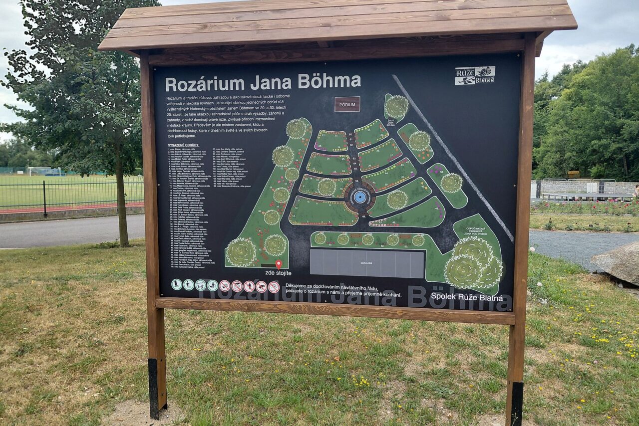 Rozárium v jihočeské Blatné se veřejnosti otevřelo letos v červnu. Foto: Irena Buřívalová, Ekonews