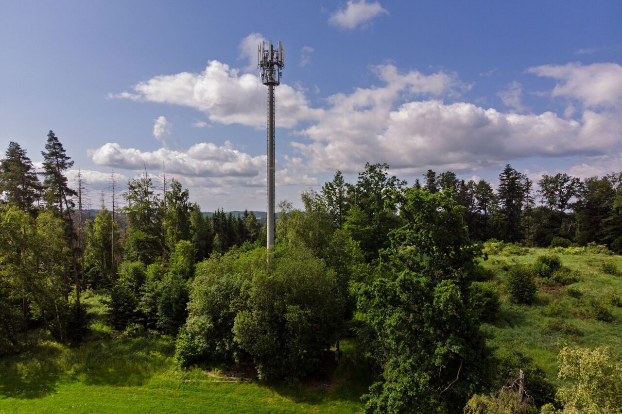 Vysílač společnosti O2 u Postupic. Foto: poskytnuto společností O2