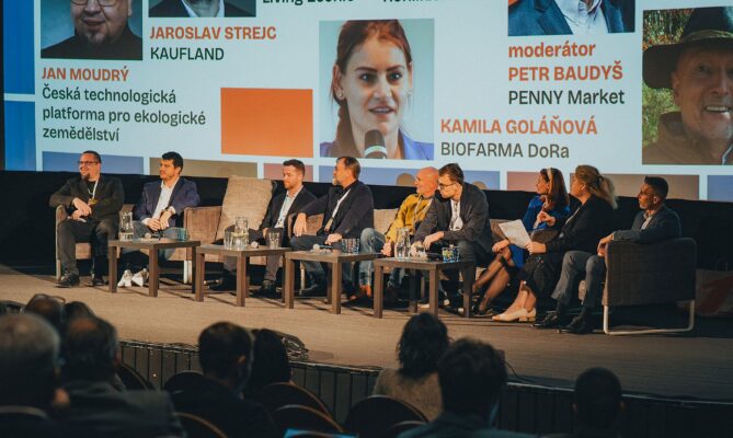 Zástupci obchodních řetězců na Farm Festu hovořili o tom, jak jsou na tom s tuzemskou nabídkou biopotravin. Foto: poskytnuto organizátory Farm Festu