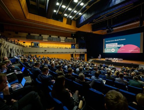 Baterie, tepelná čerpadla, carporty i kyberbezpečnost. Konference Bold Future představí moderní energetiku