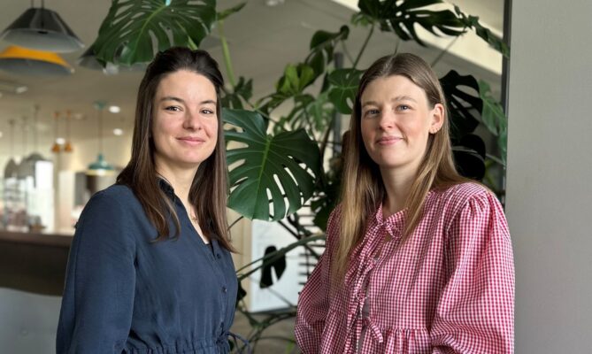 ESG tým Komerční banky, Beáta Jirková a Alexandra Svobodová. Foto: poskytnuto Komerční bankou