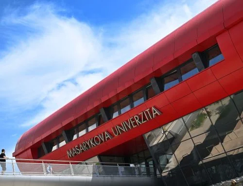 Gaudeamus igitur. Masarykova univerzita vévodí tuzemským školám ve dvou ze tří žebříčků udržitelnosti